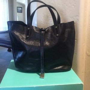 Tiffany Reversible Tote w/small Make up Bag.
